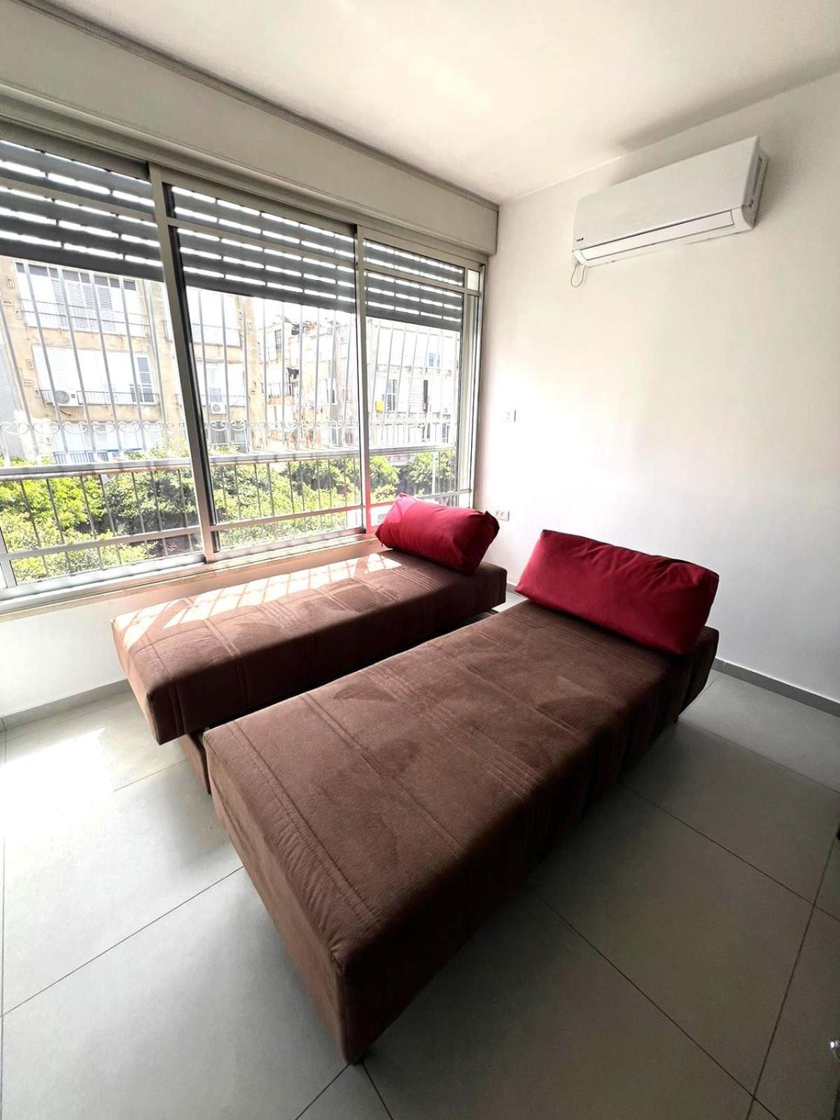 בת ים Apartments4You Maria מראה חיצוני תמונה