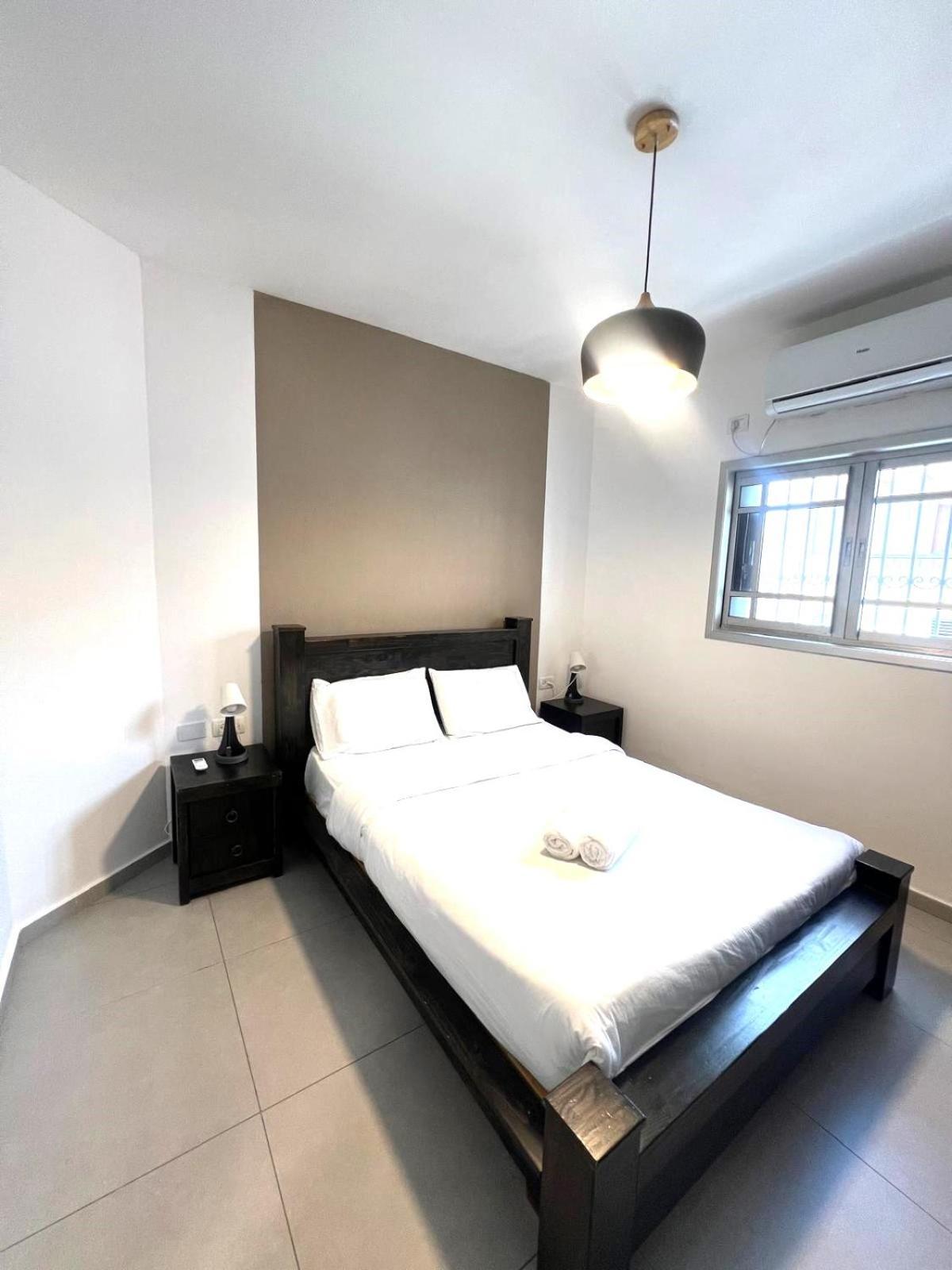 בת ים Apartments4You Maria מראה חיצוני תמונה